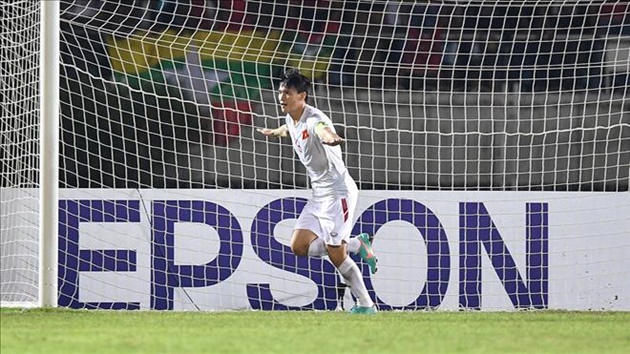 Tiền đạo Malaysia khẳng định ĐT Việt Nam sẽ vào bán kết AFF Cup