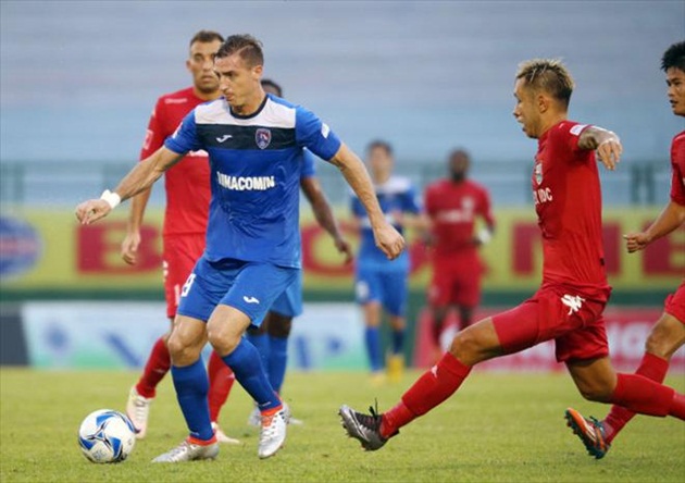 Tiền đạo Dyachenko sẽ đáp ứng kỳ vọng của Công Vinh ở V.League 2017?
