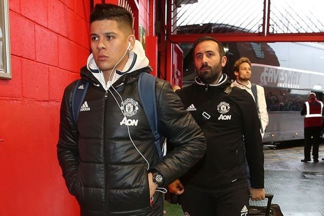 Em họ Marcos Rojo bị bắn chết tại quê nhà
