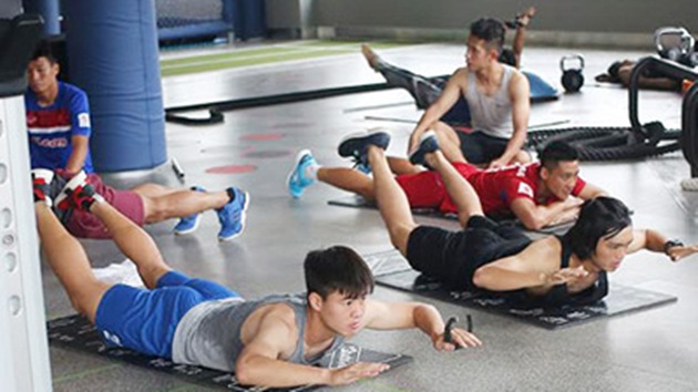 U22 Việt Nam tăng cường các bài tập bổ trợ sức mạnh