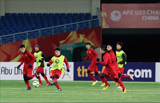 U23 Việt Nam thay đổi giờ tập chuẩn bị đối phó U23 Iraq - Bóng Đá