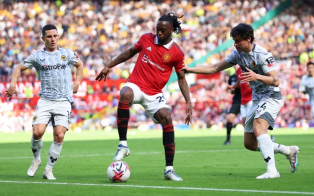 Wan-Bissaka ngày càng tiến bộ.