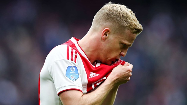Donny van De Beek nói sẽ ở lại Ajax - Bóng Đá