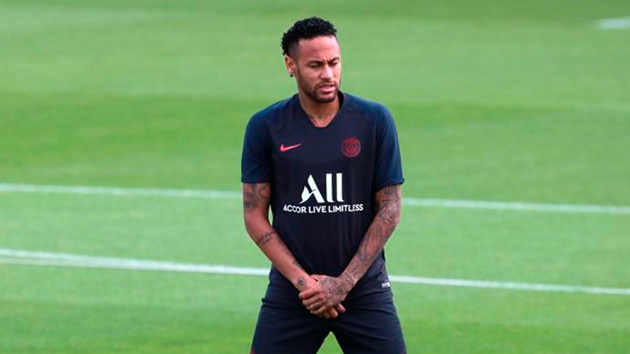 Lý do nào khiến PSG phũ phàng lời đề nghị 190 triệu euro từ Barca?