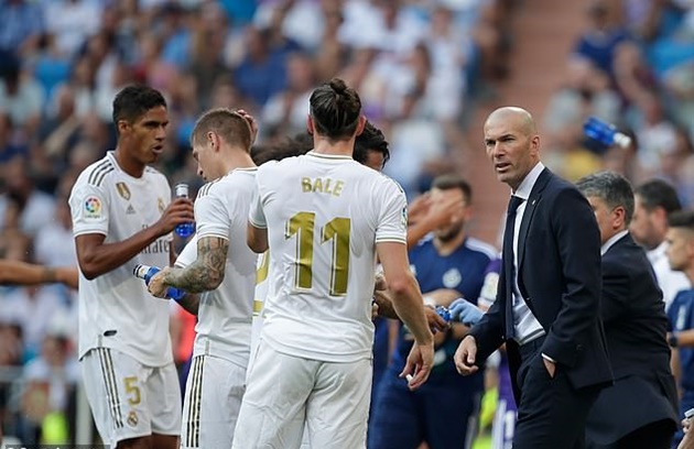 Zidane phẫn nộ khi Real thua phút 88 - Bóng Đá