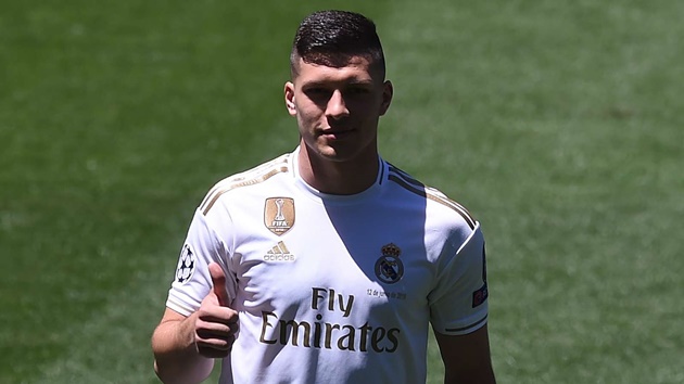 Real Madrid: Fans furious at Zinedine Zidane for not giving Luka Jovic opportunity to prove his worth - Bóng Đá