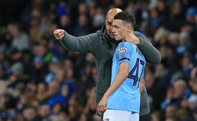 Manchester City teenager Phil Foden is willing to join Real Madrid but Pep Guardiola has no intentions of letting him leave the club - Bóng Đá