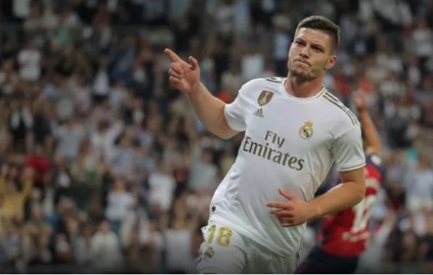 Real Madrid: Fans fume after Luke Jovic replaced Rodrygo at right-wing in last night’s 1-0 win - Bóng Đá