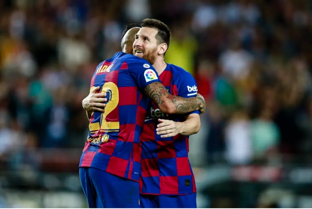 Arturo Vidal has no words to describe Lionel Messi after Valladolid masterclass - Bóng Đá
