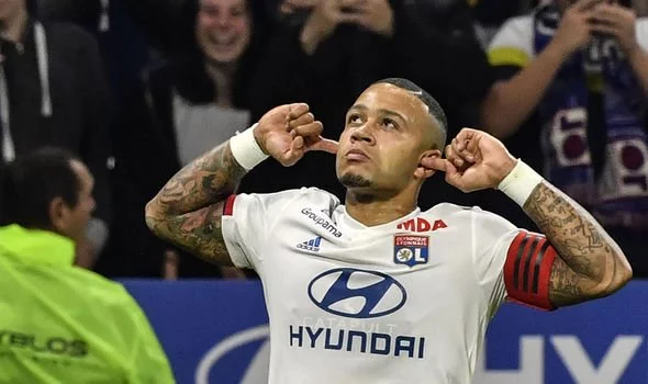 Man United clause could prevent Spurs from signing Memphis Depay - Bóng Đá