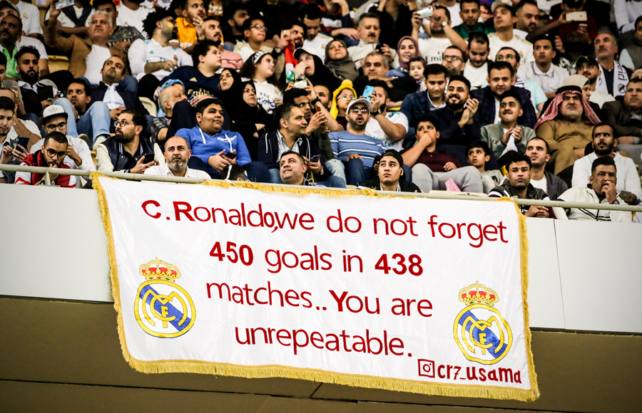 Fan Real  have a message for Cristiano Ronaldo… - Bóng Đá