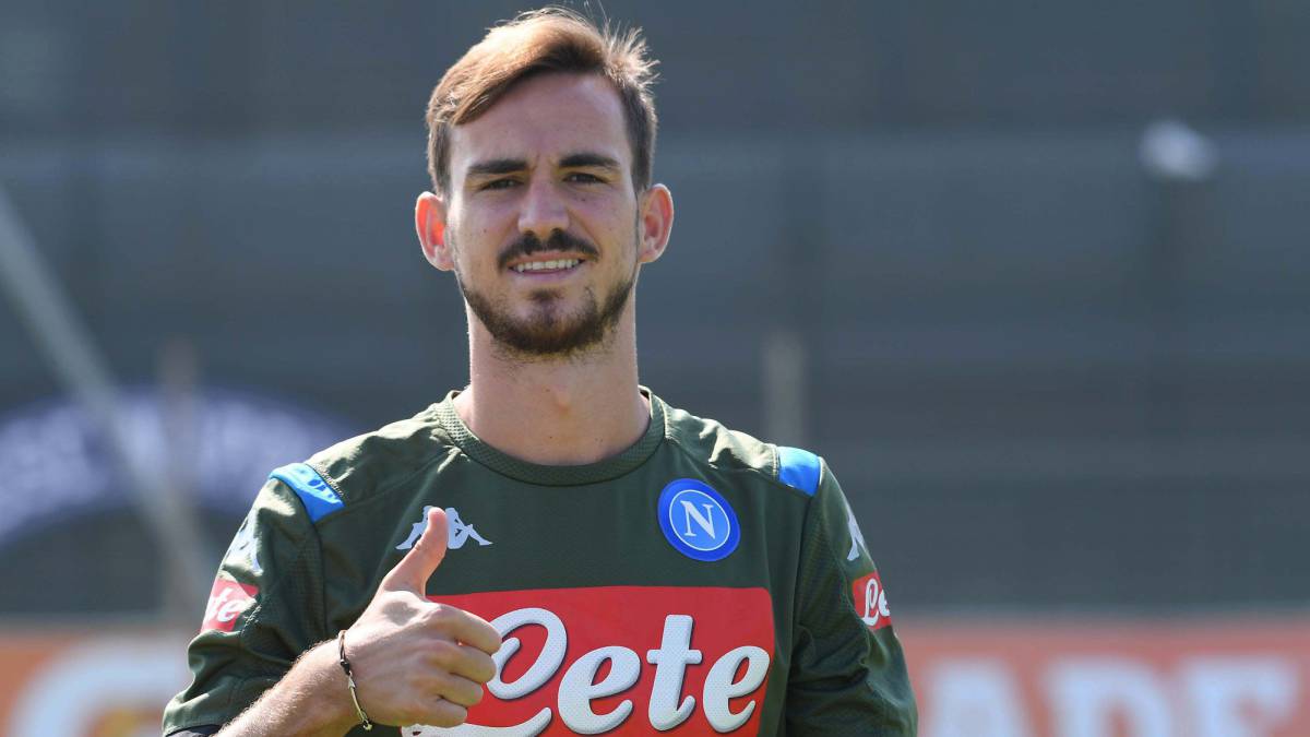 Man Utd join race to sign Napoli ace Fabian Ruiz - Bóng Đá