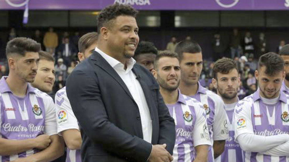 Ronaldo rewards his players for victory against Espanyol - Bóng Đá