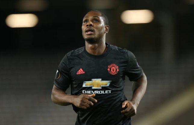 Odion Ighalo brushes off Man United contract talk - Bóng Đá