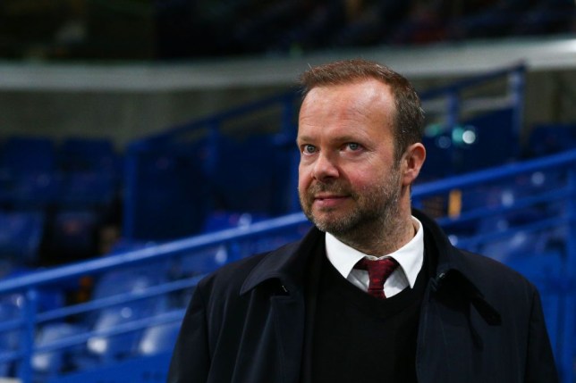 Man Utd chief Ed Woodward could sign four free agents to save millions in transfer window - Bóng Đá