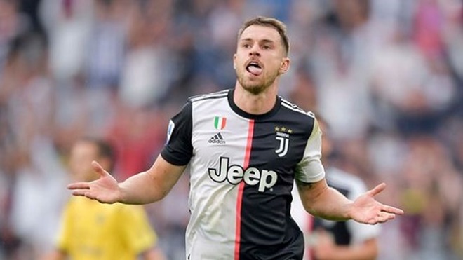 Manchester United: Fans against the idea of swapping Paul Pogba for Aaron Ramsey - Bóng Đá