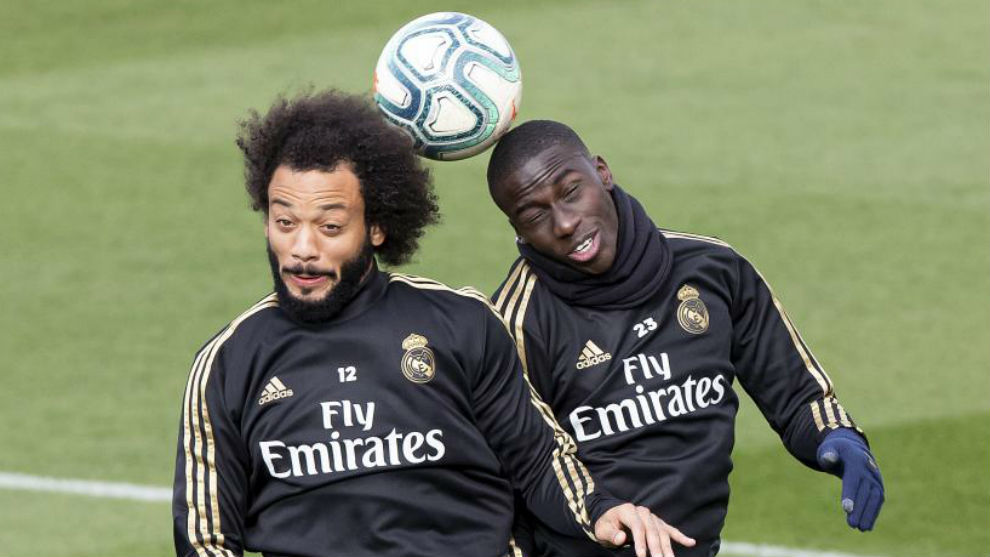 Real Madrid 'weighing up Jose Gaya approach' - Bóng Đá