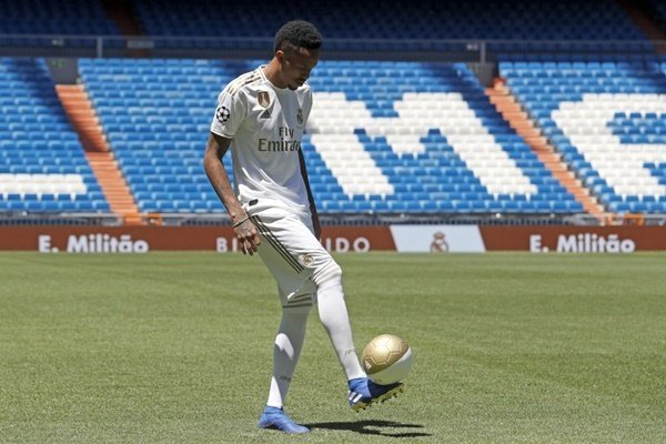 Real Madrid 'make decision on Eder Militao future' - Bóng Đá