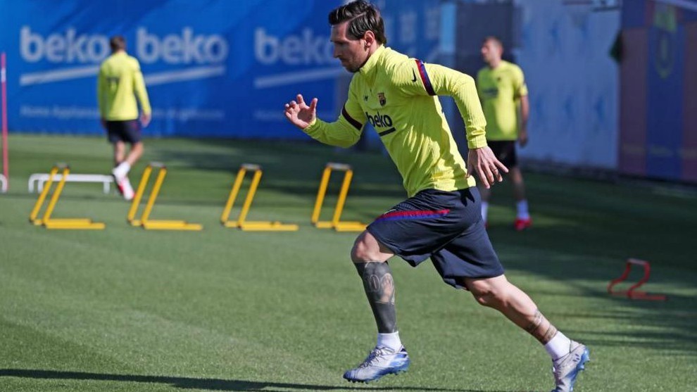 Messi: Neither football nor life in general will ever be the same again - Bóng Đá