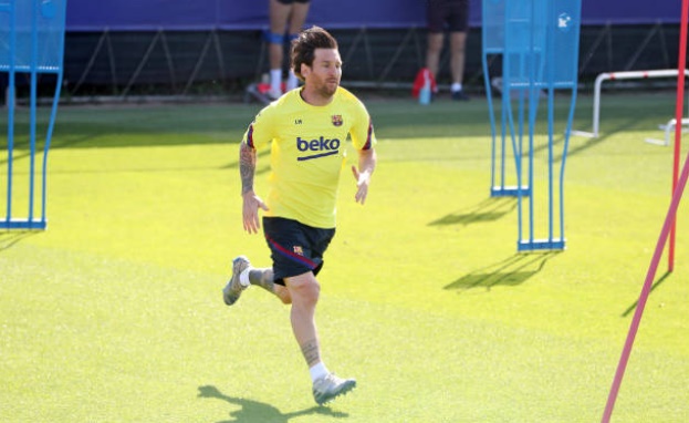 Messi is back to his best in training - Bóng Đá