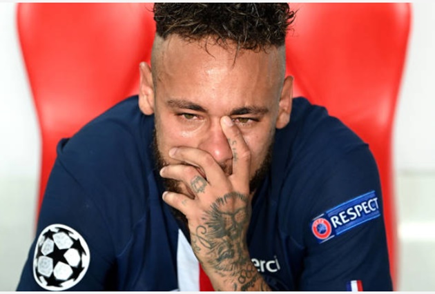 In pictures: Neymar's disappointment - Bóng Đá