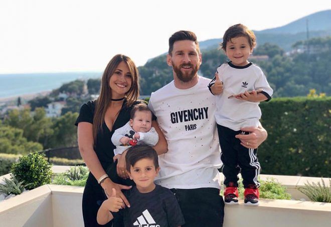 Leo Messi: My children cried and told me they did not want to go - Bóng Đá
