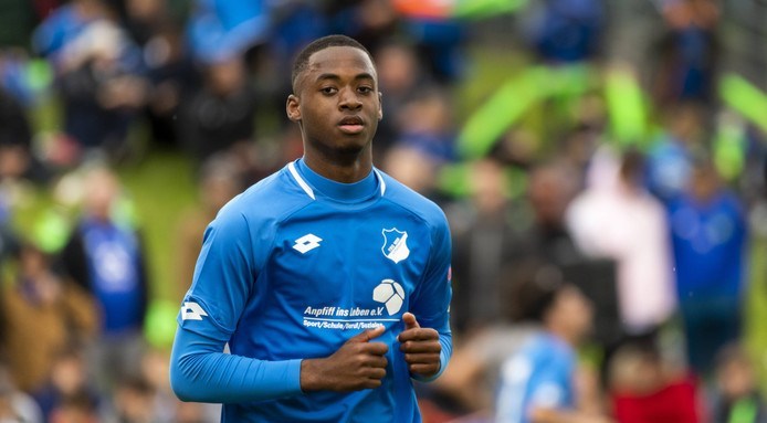 TRANSFER NEWS: HOFFENHEIM YOUNGSTER MELAYRO BOGARDE ON BARCELONA RADAR - Bóng Đá