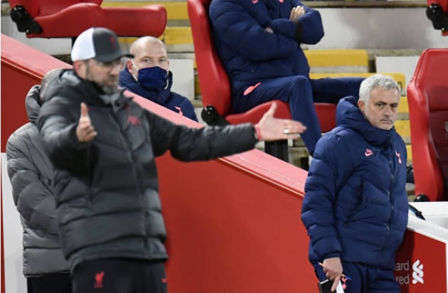 Mourinho đấu "võ mồm" với Klopp sau trận
