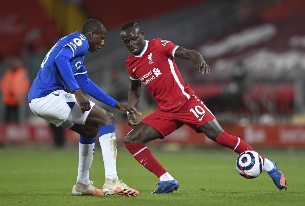 Top 10 ngôi sao hưởng lương khủng nhất Liverpool - Bóng Đá