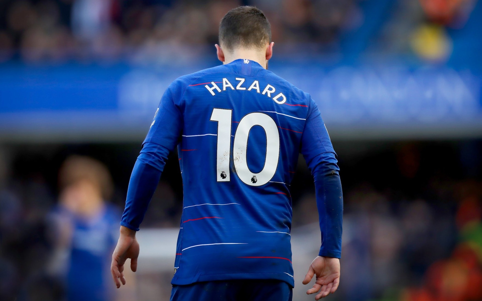 Sao Real bất ngờ trước body hoàng kim của Hazard - Bóng Đá
