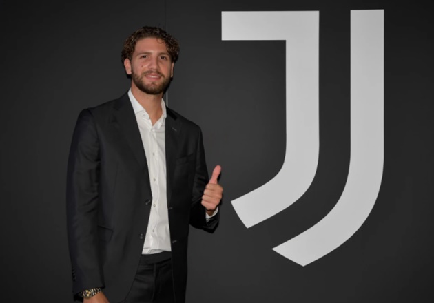 CHÍNH THỨC! Locatelli gia nhập Juventus - Bóng Đá