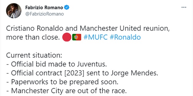 Juventus have just received an OFFICIAL bid from Manchester United for Cristiano Ronaldo - Bóng Đá