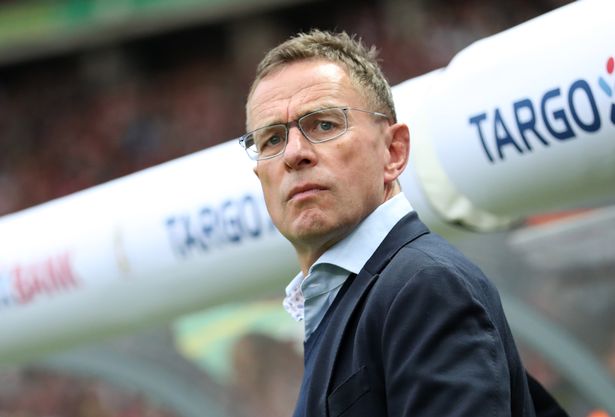Ralf Rangnick rejected Man Utd's first contract offer before accepting new terms - Bóng Đá
