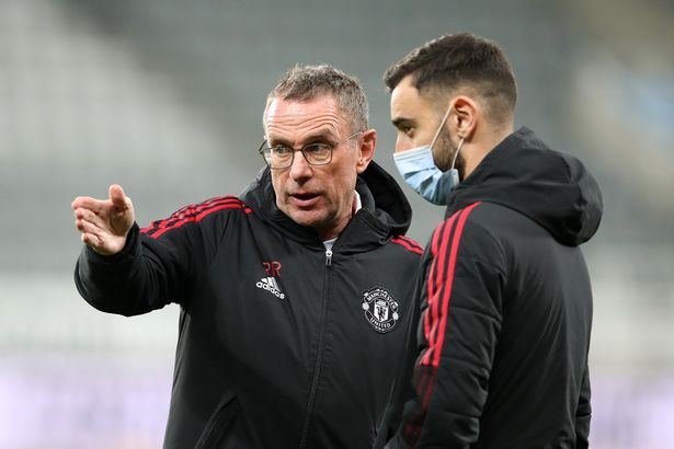 Rangnick đang gặp khó trong khoảng thời gian đầu dẫn dắt Man Utd.