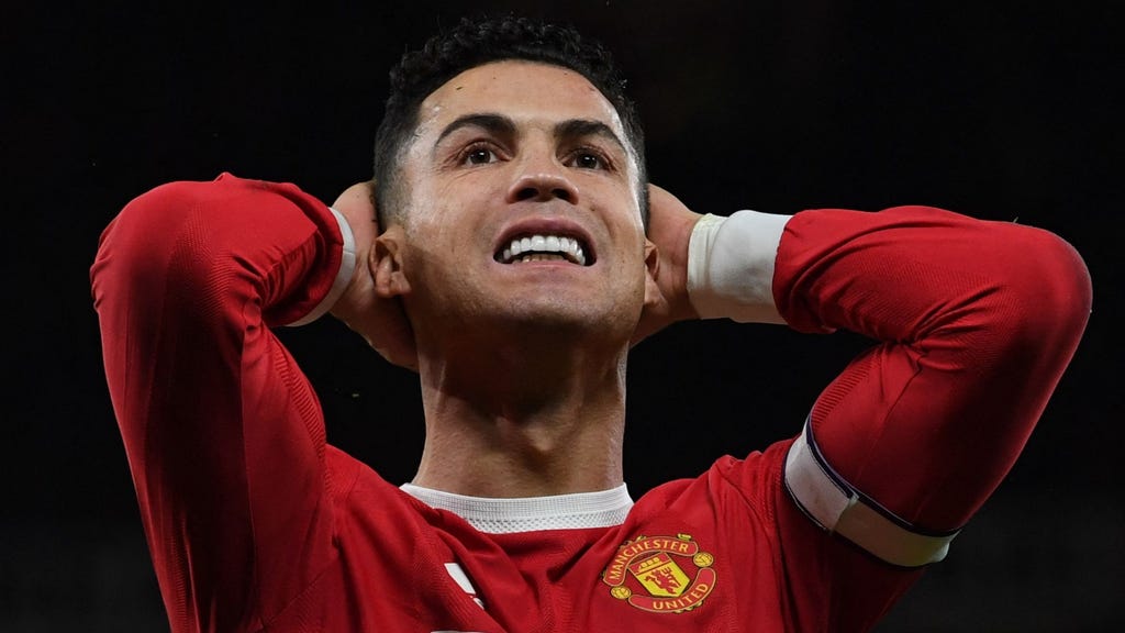 Ronaldo blocked Transfermarkt after Man Utd star was unhappy with €75m valuationd - Bóng Đá