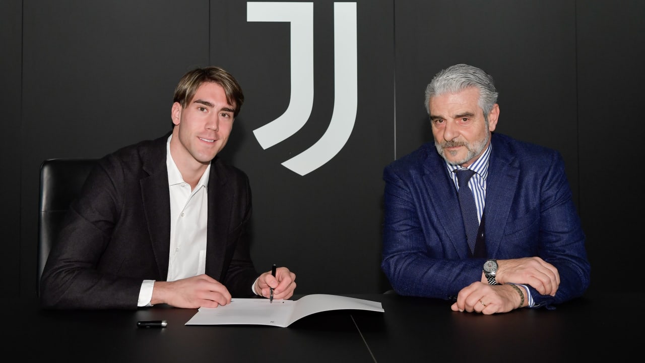 Official details of Dusan Vlahović deal from Juventus statement - Bóng Đá