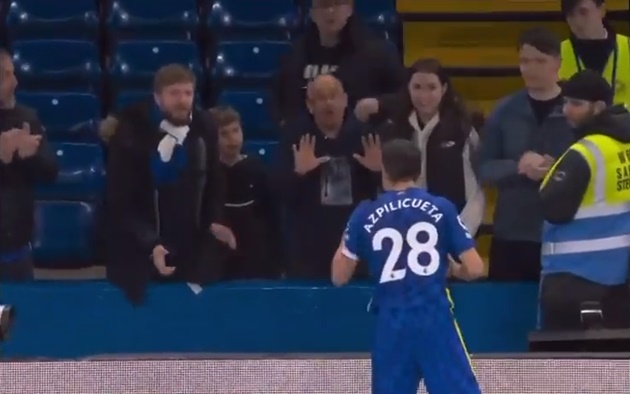 SỐC! Đội trưởng Chelsea mắng thẳng mặt khán giả Stamford Bridge  - Bóng Đá