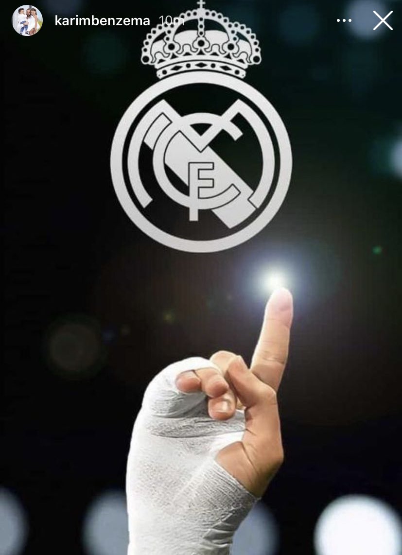  Benzema 'đá đểu' PSG và Mbappe - Bóng Đá
