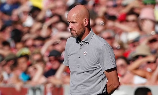 Erik ten Hag 'furious' and feeling 'hung out to dry' over Man United's WOEFUL summer transfer window - Bóng Đá