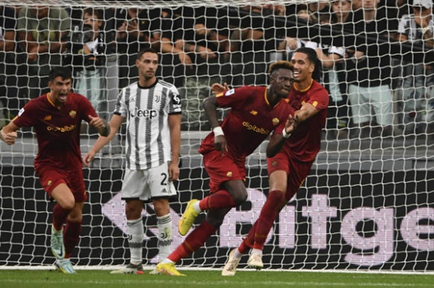 Roma vs Juve - Bóng Đá