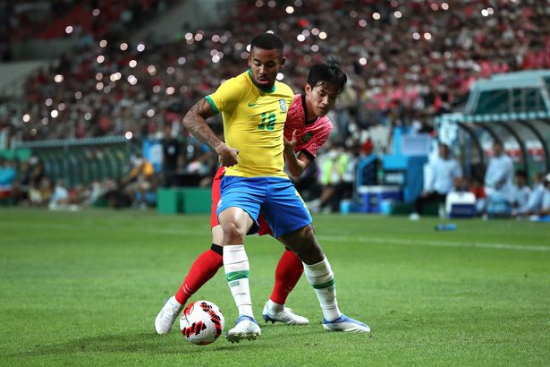 Gabriel Jesus phản ứng khi bị loại khỏi tuyển Brazil - Bóng Đá