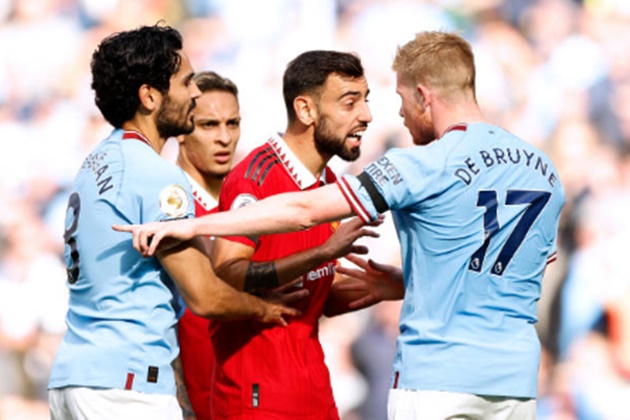 Manchester United: Bruno Fernandes furious with Jadon Sancho after first goal - Bóng Đá