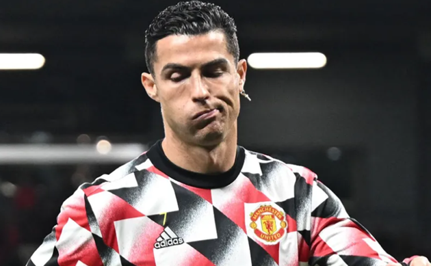 Sir Alex Ferguson’s assistant Mike Phelan gives verdict on Cristiano Ronaldo’s Manchester United tantrum - Bóng Đá