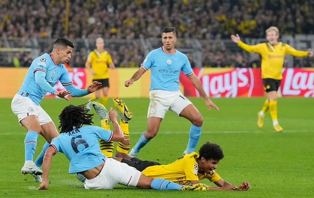 Haaland im tiếng, Man City dắt tay Dortmund vào vòng 1/8 - Bóng Đá