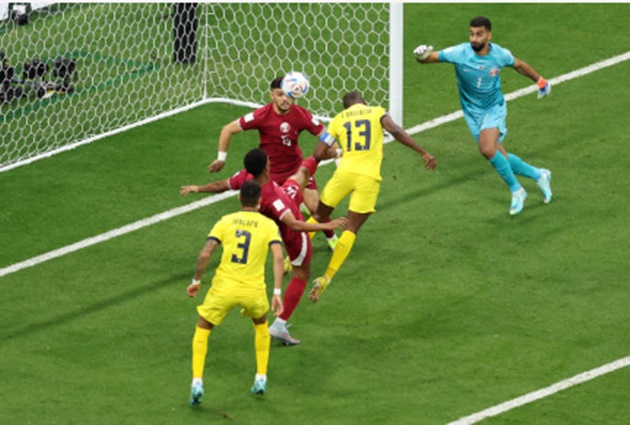TRỰC TIẾP Qatar 0-0 Ecuador (H1): Đội chủ nhà hú vía - Bóng Đá