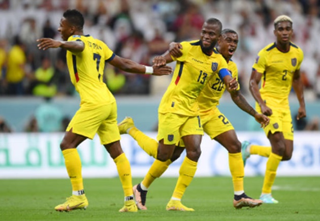 TRỰC TIẾP Qatar 0-2 Ecuador (H1): Cú đúp của Valencia - Bóng Đá