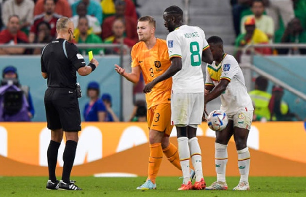 De Ligt chưa hoàn thành nhiệm vụ.