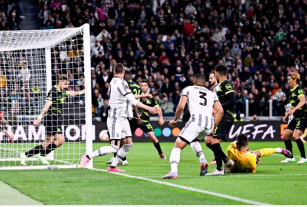 Mourinho trầm cảm, Juve chiến thắng trong ngày Pogba trở lại - Bóng Đá