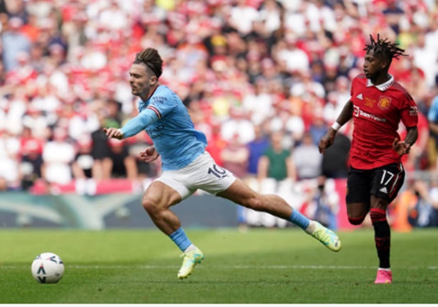 Fred delivers dismal performance as Man Utd lose out to Man City in FA Cup final - Bóng Đá