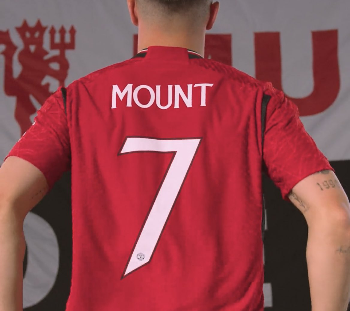 Số áo của Mason Mount - Bóng Đá